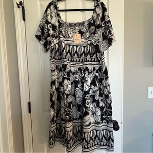 BloomChic Black and White Floral Swing Dress